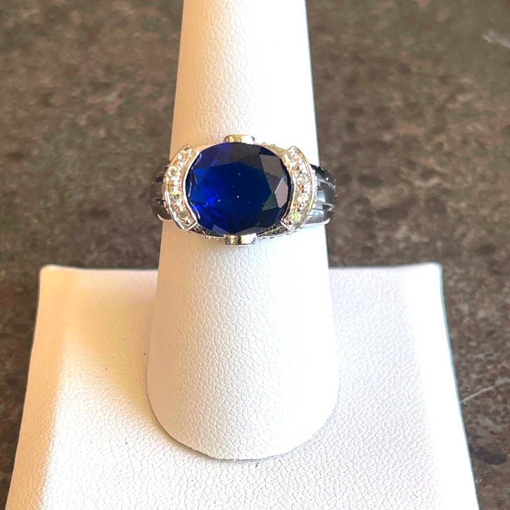 Sterling Silver 925 Blue Sapphire-Color Cocktail Statement Ring, Size‎ 8